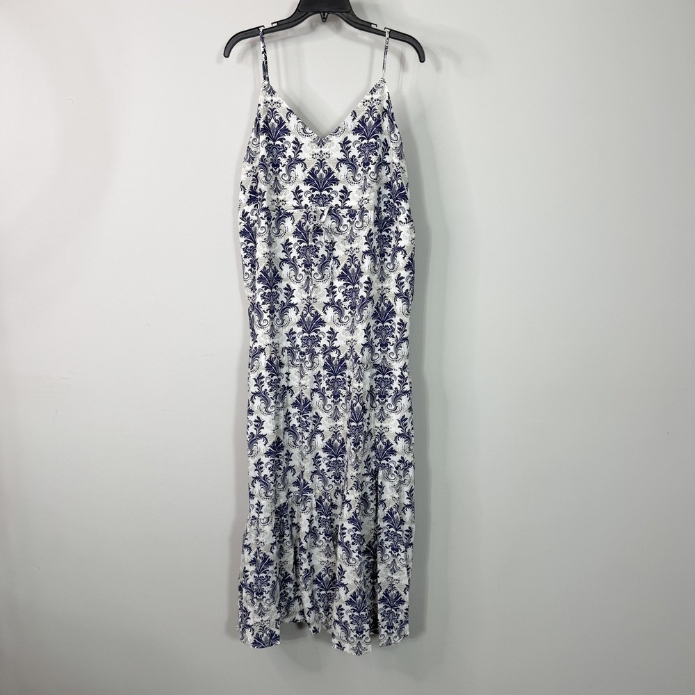 DOKOTOO Dress Womens XL‎ White Blue Floral Smocked V Neck Maxi Sundress Boho